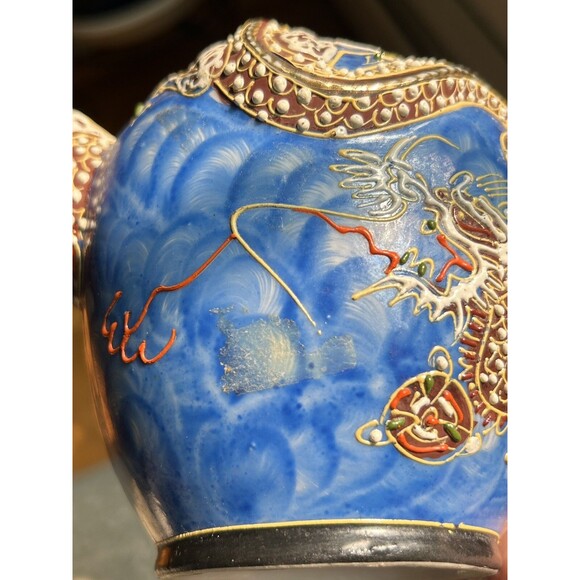 Vintage Hand Painted Kutani  Dragonware Moriage Japanese Teapot Blue Gold 7.5" - Picture 9 of 16